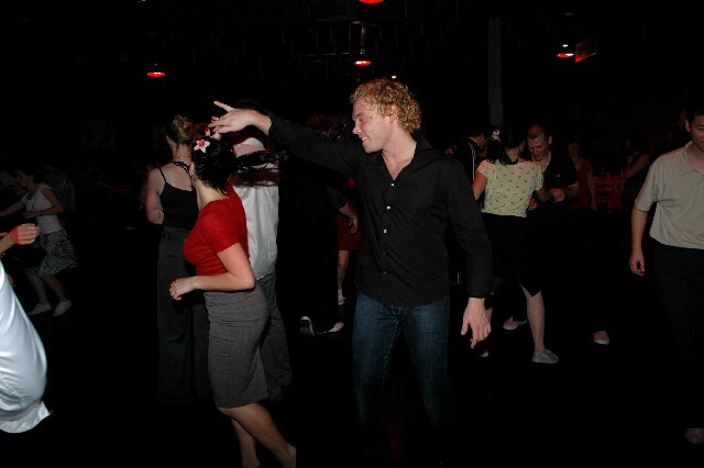 min 2007 11 10 fous swing 433